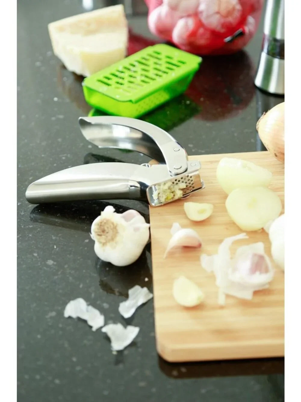 Stainless Steel Garlic Press - Epic Kitchen Tool, Compact & Durable, Silver